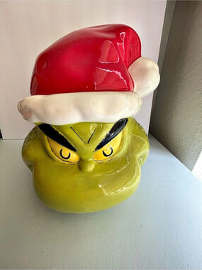 Dr. Seuss The Grinch Decor Container Green Red